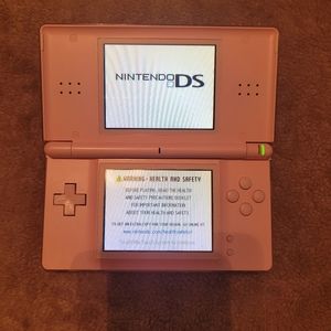 Nintendo DS Lite